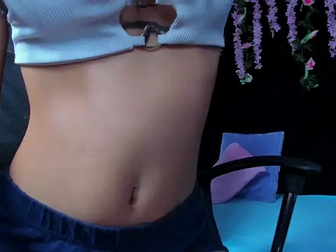 Snapshot of nicolfontana_ chatting on 01-15-26, 12:21 nicolfontana online show from 01-15-26, 12:21