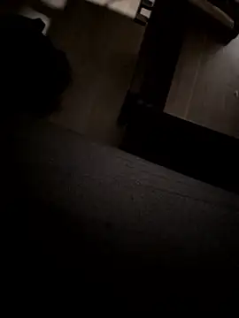 Snapshot of Boy4youuu chatting on 01-12-26, 09:42 Boy4youuu online show from 01-12-26, 09:42