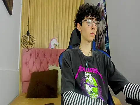 Syriussz online show from 02-05-26, 07:18