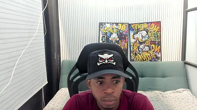 Snapshot of AndresPalacios_ chatting on 01-15-26, 04:50 AndresPalacios online show from 01-15-26, 04:50