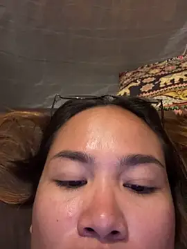 Ponthip online show from 03-26-26, 01:28