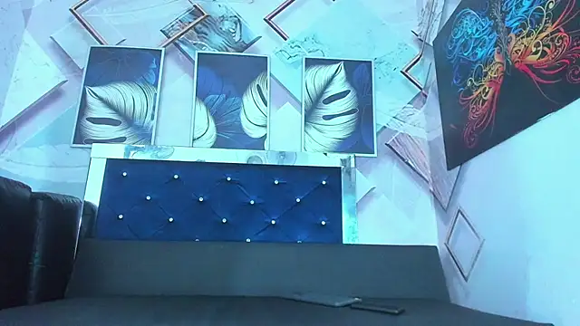 Roman cute online show from 01-12-26, 02:55