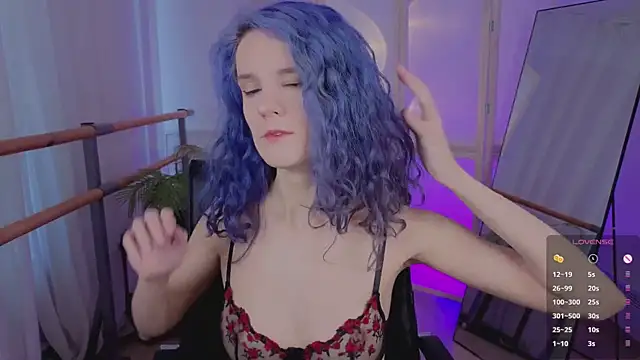 AuraLaunni online show from 03-22-26, 07:01