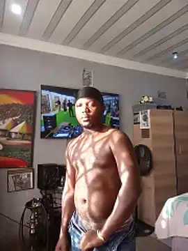 Snapshot of zulu_good_dick chatting on 06-01-26, 01:57 zulu good dick online show from 06-01-26, 01:57