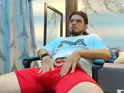 Enzo Turner online show from 01-14-26, 04:07