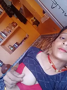 Snapshot of mabimi_sexe chatting on 06-15-26, 10:39 mabimi sexe online show from 06-15-26, 10:39