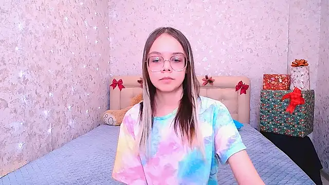 LolliStrawberry online show from 01-11-26, 02:49