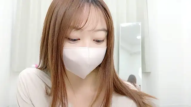 Snapshot of honokachan_v chatting on 06-11-26, 12:03 honokachan v online show from 06-11-26, 12:03