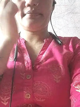 Zaara101 online show from 06-24-26, 07:40