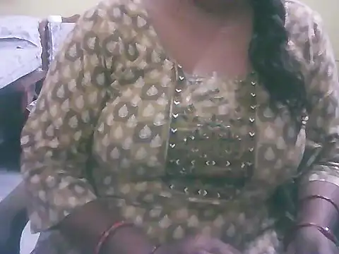Snapshot of mohini_bhabhi chatting on 05-05-26, 07:16 mohini bhabhi online show from 05-05-26, 07:16