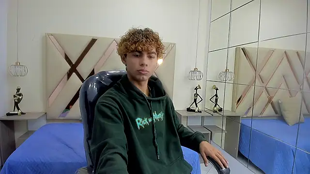 Anyelo Twink online show from 02-27-26, 08:53