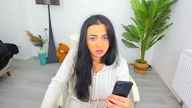 Carla Shine online show from 01-12-26, 03:01