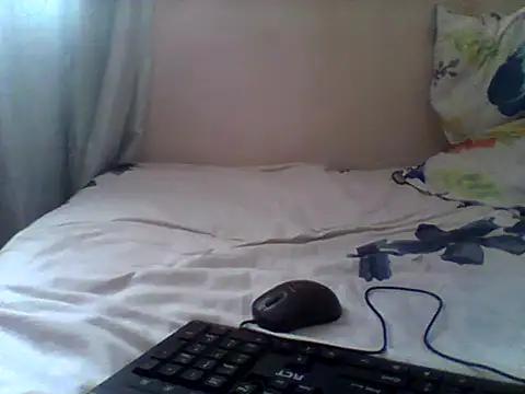 handsomeguy02 online show from 07-15-26, 11:59