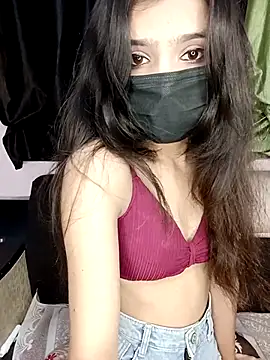 hotyjiyaaaa online show from 03-07-26, 05:32