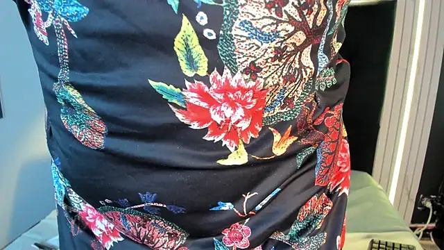 Julieta nori online show from 01-13-26, 11:15