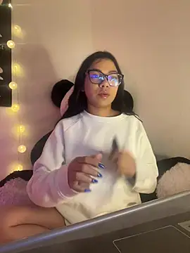 Little Lexyy online show from 04-02-26, 04:32