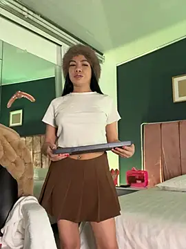 Little Lexyy online show from 07-19-26, 05:22