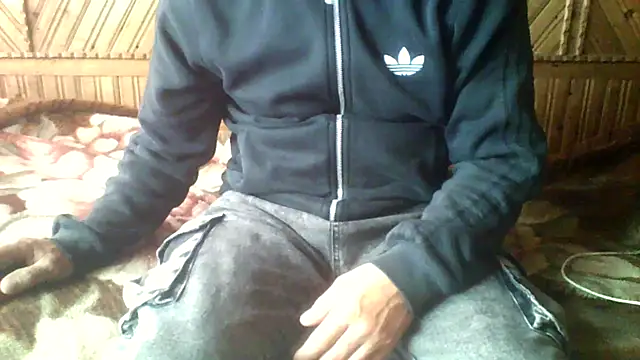 Snapshot of Ivan9iutt chatting on 06-02-26, 07:43 Ivan9iutt online show from 06-02-26, 07:43