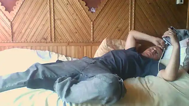 Snapshot of Ivan9iutt chatting on 07-20-26, 11:12 Ivan9iutt online show from 07-20-26, 11:12