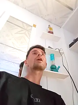 torvyHot online show from 04-01-26, 10:29