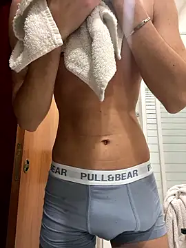 xxlgaycentro online show from 01-12-26, 04:34