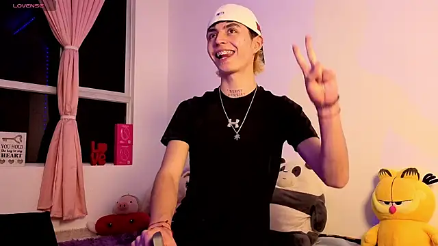 Maiky Cooper01 online show from 04-13-26, 04:29