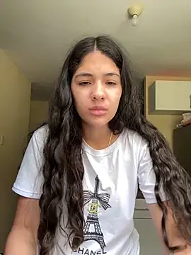 diosa sofia19 online show from 05-05-26, 03:09