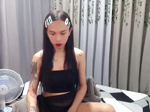 LOVELYMAYUMIE online show from 12-08-24, 10:52