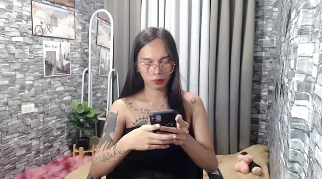 LOVELYMAYUMIE online show from 03-02-25, 02:00