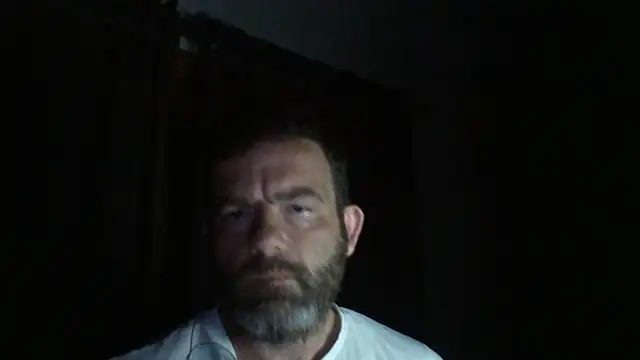 Snapshot of _grj1 chatting on 05-31-26, 04:42 grj1 online show from 05-31-26, 04:42