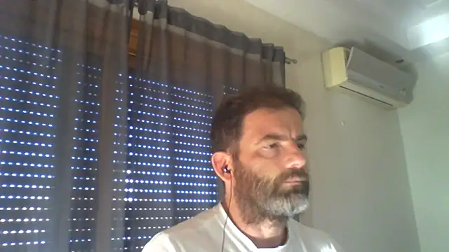 Snapshot of _grj1 chatting on 06-03-26, 07:55 grj1 online show from 06-03-26, 07:55
