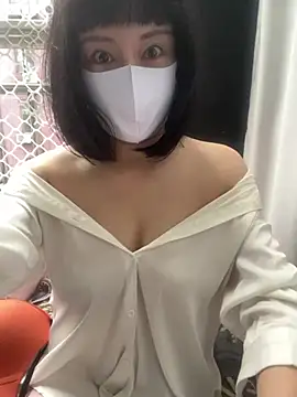 Mia-zhan online show from 02-15-26, 11:23