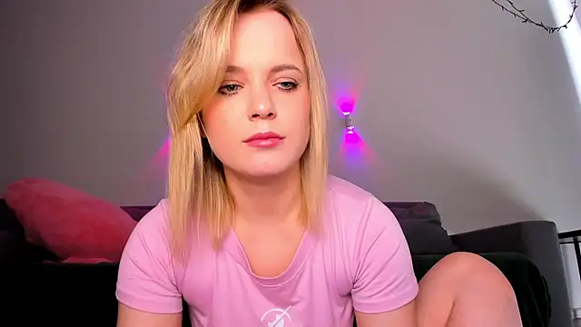 JessicaBeverly  online show from 05-09-26, 12:43