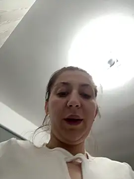 dalia0710 online show from 04-27-26, 08:40