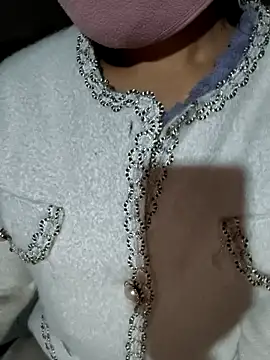 Snapshot of wbanykx2x chatting on 01-14-26, 02:28 wbanykx2x online show from 01-14-26, 02:28