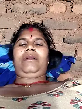 Hot di97 online show from 03-16-26, 07:51