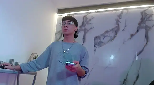 XanderGrey8 online show from 04-06-26, 07:15