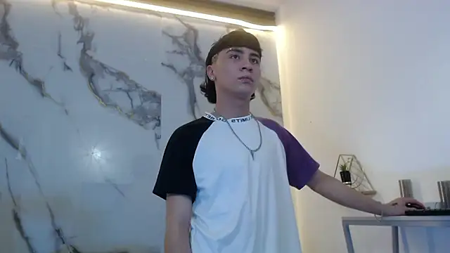 XanderGrey8 online show from 04-20-26, 07:15