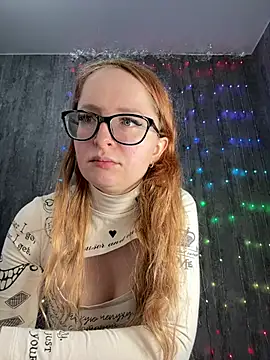 coy girl  online show from 02-06-26, 12:19