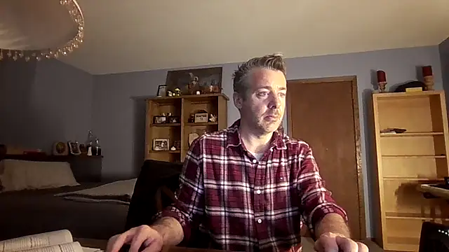 chrisw8140 online show from 03-15-26, 03:12