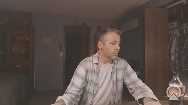 chrisw8140 online show from 04-11-26, 04:28