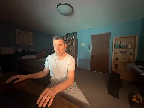 chrisw8140 online show from 06-08-26, 05:02