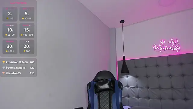 scarletcherry18 online show from 03-26-26, 01:06