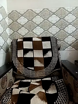 Cute purnima143 online show from 02-10-26, 06:01