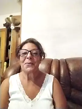 Snapshot of anaisytu chatting on 07-24-26, 09:35 anaisytu online show from 07-24-26, 09:35