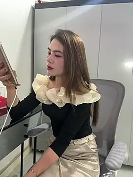 Llabi2k online show from 03-07-26, 07:33