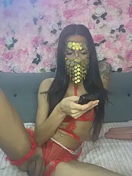 Snapshot of Ines-z chatting on 06-20-26, 09:28 Ines-z online show from 06-20-26, 09:28
