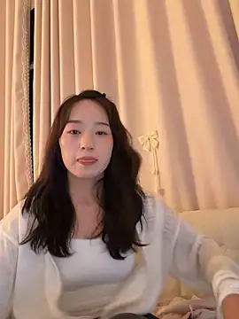 Snapshot of wenwenyaa chatting on 04-23-26, 01:13 wenwenyaa online show from 04-23-26, 01:13