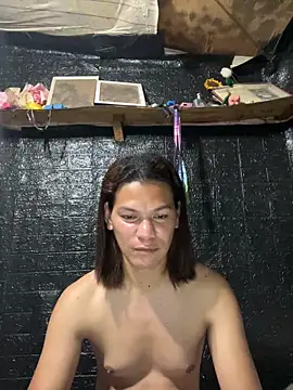 HugeAgatha online show from 02-13-26, 02:13