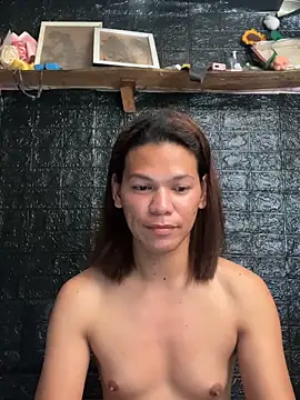 HugeAgatha online show from 02-17-26, 07:16